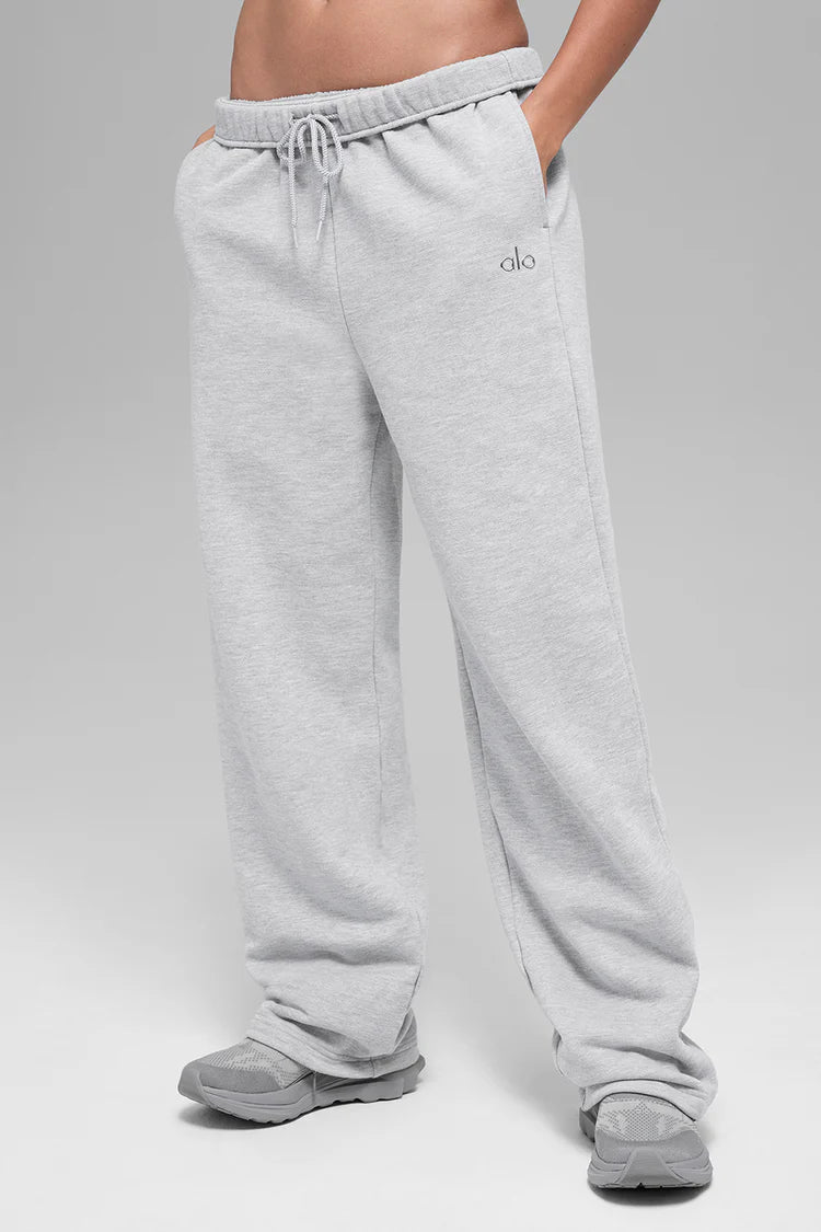 Accolade Straight Leg Sweatpant AY