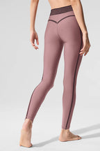 Airlift High-Waist 7/8 Line Up Legging AY